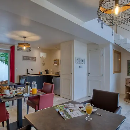 Hostcare - Domaine Des Pierres Blanches * Carlux