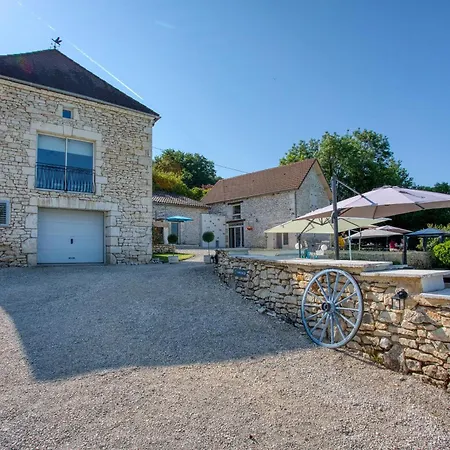 Hostcare - Domaine Des Pierres Blanches *