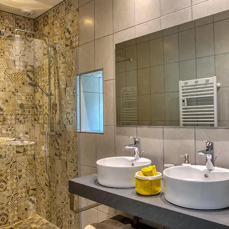 Hostcare - Domaine Des Pierres Blanches * Carlux