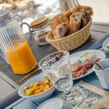 Holiday home Hostcare - Domaine Des Pierres Blanches *